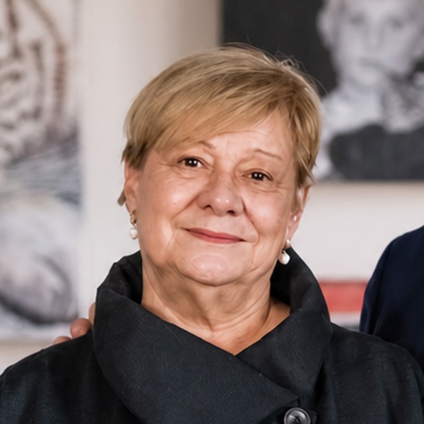 Marinella Maganza, Titolare di Oltrepocase